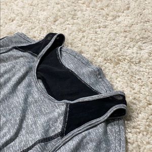 Lose fitting workout tank top!!